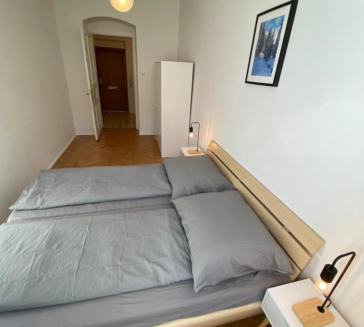 Apartment, Close To The Town Hall, City Centre And Raiffeisen Sportpark Graz Daire